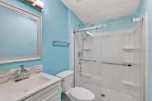 728 Prado Dr, Lady Lake, FL 32159 - Photo 15