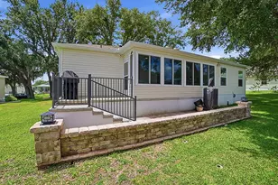 1033 Aloha Way, Lady Lake, FL 32159 - Photo 29