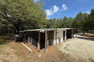 186 Gladys Ave, Inglis, FL 34449 - Photo 21