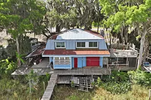 400 Lakeshore Dr, Eustis, FL 32726 - Photo 1