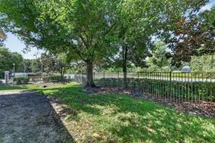 1010 Green Gate Blvd, Groveland, FL 34736 - Photo 21