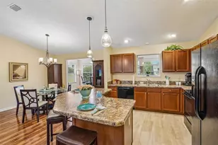 447 Foster Pl, The Villages, FL 32162 - Photo 3