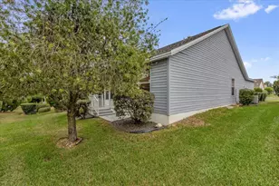 401 Bishopville Loop, The Villages, FL 32162 - Photo 39