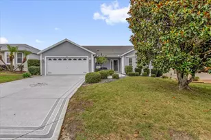 401 Bishopville Loop, The Villages, FL 32162 - Photo 3