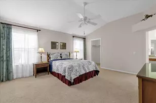 401 Bishopville Loop, The Villages, FL 32162 - Photo 25