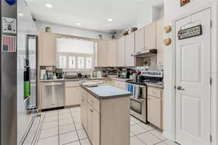 6274 Sailboat Ave, Tavares, FL 32778 - Photo 13