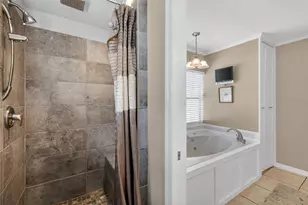 32739 Lake Eustis Dr, Tavares, FL 32778 - Photo 31