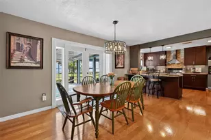 32739 Lake Eustis Dr, Tavares, FL 32778 - Photo 9