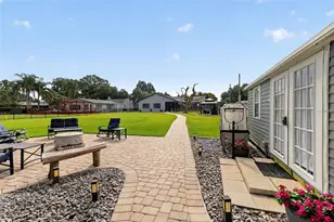 32739 Lake Eustis Dr, Tavares, FL 32778 - Photo 61