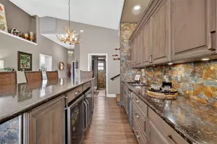 32739 Lake Eustis Dr, Tavares, FL 32778 - Photo 21