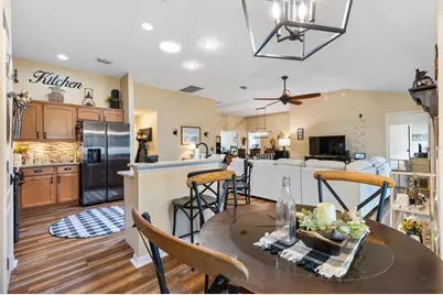 640 Mallory Hill Drive, The Villages, FL 32162 - Photo 13