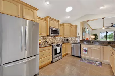 2327 Wakefield Way, Mount Dora, FL 32757 - Photo 9