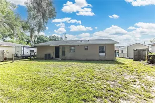 805 Pleasantdale Dr, Wildwood, FL 34785 - Photo 21