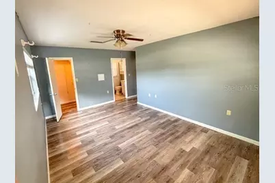 121 E Pine St, Howey in the Hills, FL 34737 - Photo 23