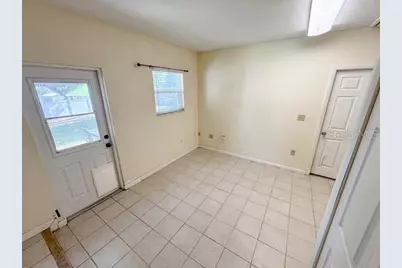 121 E Pine St, Howey in the Hills, FL 34737 - Photo 15