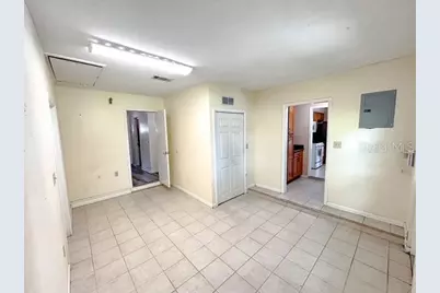 121 E Pine St, Howey in the Hills, FL 34737 - Photo 29