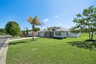 2720 Savannah Dr, Leesburg, FL 34748 - Photo 3