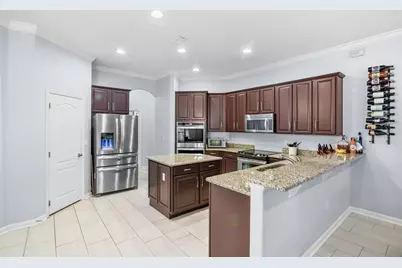 410 Sauvignon Way, Groveland, FL 34736 - Photo 3