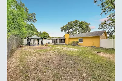 13530 Berkshire Court, Grand Island, FL 32735 - Photo 25