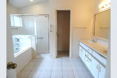 24947 Cranes Roost Circle, Leesburg, FL 34748 - Photo 13