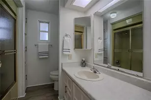 34232 Island Dr, Leesburg, FL 34788 - Photo 23