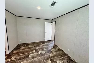 1115 NW 12th Lane, Lake Panasoffkee, FL 33538 - Photo 7