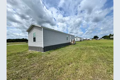 1115 NW 12th Lane, Lake Panasoffkee, FL 33538 - Photo 13