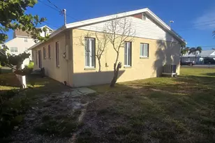 16101 Gulf Blvd, Redington Beach, FL 33708 - Photo 9