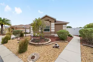 16837 SE 92nd Danna Ave, The Villages, FL 32162 - Photo 3