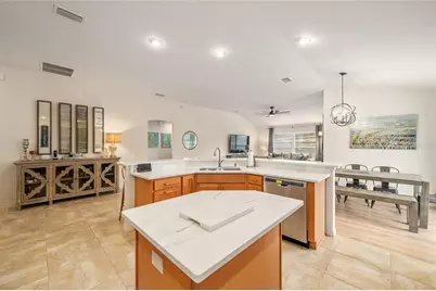 16837 SE 92nd Danna Avenue, The Villages, FL 32162 - Photo 17