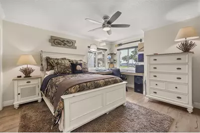 33000 Lakeshore Drive, Tavares, FL 32778 - Photo 19