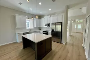 24345 Amberleaf Ct, Leesburg, FL 34748 - Photo 5