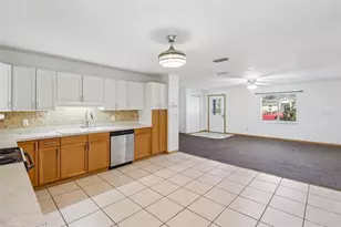 985 10th Ave, Deland, FL 32724 - Photo 9