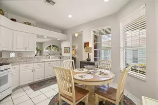 5190 China Sea Dr, Tavares, FL 32778 - Photo 9