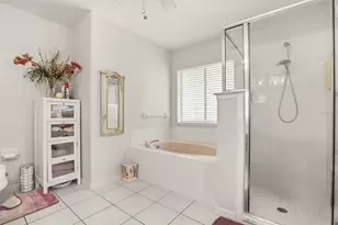 5190 China Sea Dr, Tavares, FL 32778 - Photo 13