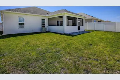 12608 NE 49th Drive, Oxford, FL 34484 - Photo 3