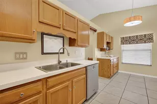 5414 Astor St, Leesburg, FL 34748 - Photo 7