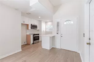 31080 Lochmore Cir, Sorrento, FL 32776 - Photo 7