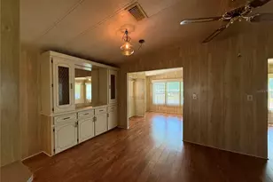 103 Cypress Rd, Wildwood, FL 34785 - Photo 13
