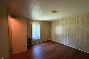 103 Cypress Rd, Wildwood, FL 34785 - Photo 17