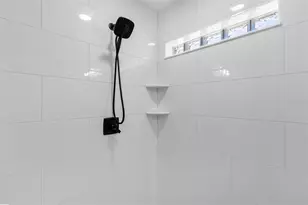 706 Stanley Ave, Wildwood, FL 34785 - Photo 27