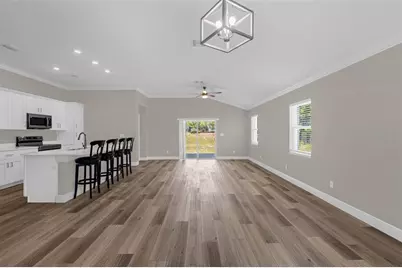 706 Stanley Avenue, Wildwood, FL 34785 - Photo 7