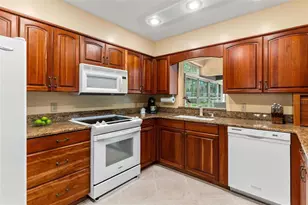 6400 Sunnyside Dr, Leesburg, FL 34748 - Photo 29