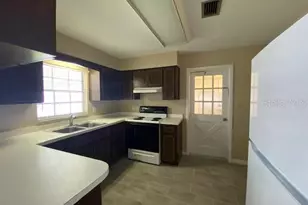 1010 Griffin Rd, Leesburg, FL 34748 - Photo 3