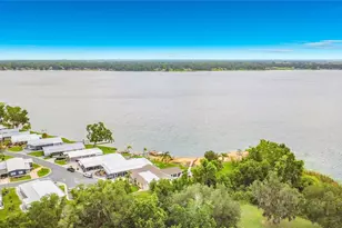 4703 Cassandra Ln, Lakeland, FL 33809 - Photo 13