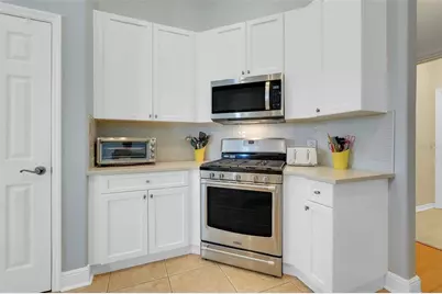 2947 Majestic Isle Drive, Clermont, FL 34711 - Photo 11