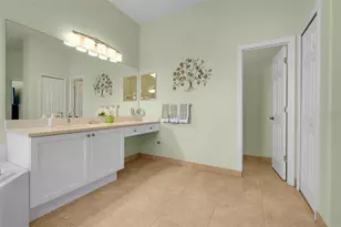 2947 Majestic Isle Dr, Clermont, FL 34711 - Photo 17