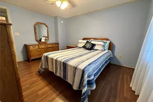 1704 Lilly Ln, The Villages, FL 32159 - Photo 17