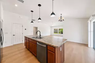 2255 Patricia Pl, The Villages, FL 32163 - Photo 15