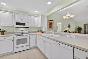 403 McLeod Ln, The Villages, FL 32162 - Photo 3
